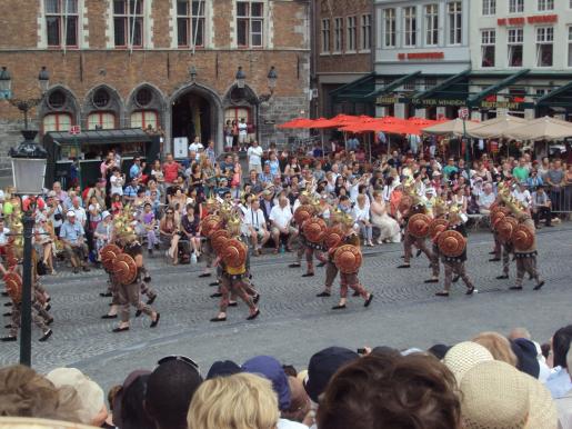 Brugge Gouden boomstoet. De vikingen.